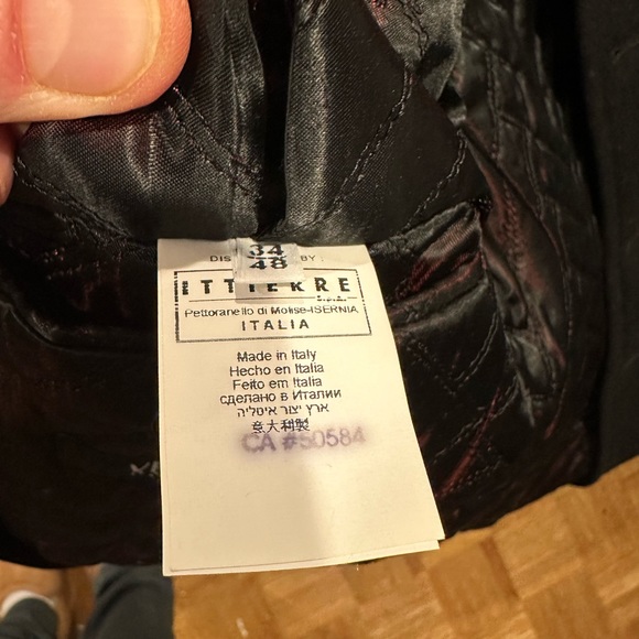 Versace wool coat (Size 34, fits like a Small to Medium) - Picture 10 of 13